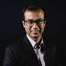 Karen Bromberg's Instagram, Twitter & Facebook