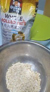 Menariknya, resipi ini bukan sahaja lazat tetapi juga sangat berkhasiat kerana mengandungi bijirin oat dan juga madu. Resepi Lempeng Oat Tanpa Tepung