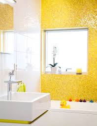 Yellow is beloved by many because of the positive traits that get attached to the colour. 33 Vintage Yellow Bathroom Tile Ideas And Pictures 2021