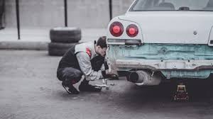 The cost for a locksmith to unlock a car typically ranges from about $50 to $250, according to elocal.com. Roadside Assistance Ridetime Winnipeg