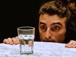 Play proposals for DramFest are open! Send yours in by Sunday, April 21st  by to president@dramsoc.org. We can't wait to hear your ideas! 🌸🎭 Swipe  to read the points your proposal should