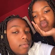 Yasmine Bennett (@YasmineBennett7)