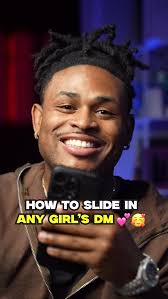 smoothest way to slide in ANY girl’s DM 🥰💕 #rizz #datingtips #talktogirls  #textingtips #rizztips