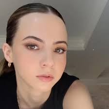 Bobbi Althoff Speaks Out Against Viral Leak Videos, Denounces Them as  AI-Generated Fakes - Where Is The Buzz | Breaking News, Entertainment,  Exclusive Interviews & More