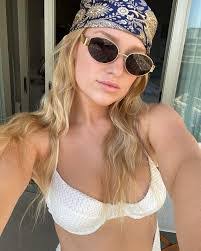 Abby Hutton's Instagram, Twitter & Facebook