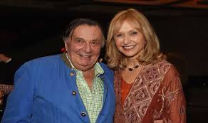 Barry Humphries ditches dress to enter life full of glitz and glamour