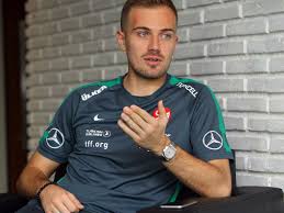 Jun 21, 2021 · mert günok bir nebze tecrübe derim, eyvallah derim, ancak doğan alemdar düşünülüyorsa başta arda olmak üzere tüm genç kalecileri gönderin. Mert Gunok Tan Fenerbahce Ye Sitem Ntv