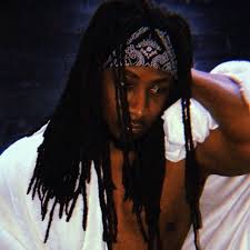 Listen to Made Your Bed by Phonzy in R&B & Me playlist online for free