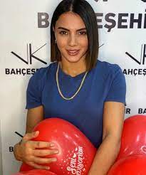 Kickboks sporcusu sabriye şengül 3 türkiye, uluslararası boks ve k1 dünya karması şampiyonluğu yaşamıştır. Survivor 2021 Sabriye Sengul Yeni Hali Facebook