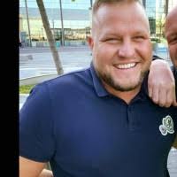 200+ "Simon Larsen" profiles