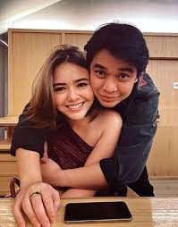 Amanda manopo menjelaskan perihal kedekatannya dengan billy syahputra, adik mendiang presenter olga syahputra. Profil Amanda Manopo Terlengkap