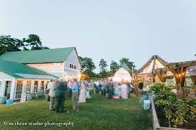 Door County Wedding Venues M Three Studio Blogm Three Studio Blog Wedding Venues Wisconsin Farmhouse Wedding Venue Wedding Venues