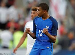 Kylian mbappe | psg | килиан мбаппе | псж запись закреплена. Unai Emery Urges Kylian Mbappe To Join Psg Daily Mail Online