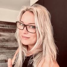 Kerry Clarke Gardner (@Kc08Kez)