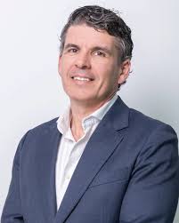 Leadership and corporate governance structure