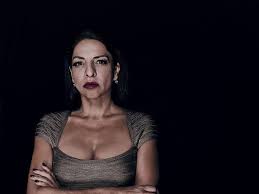Veronica Falcon In Queen Of The South Season 2 10 Queen Of The South Powerful Women Badass Women