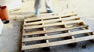 This pallet motivation for pet's bed has also been given short height sides which resist the falling off of cushion too. Newsflare How To Make A Dog Bed Using A Pallet