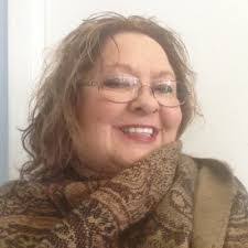 Linda Marini's Instagram, Twitter & Facebook