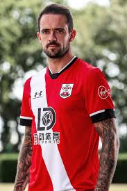 Последние твиты от southampton fc (@southamptonfc). Southampton Are Set To Wear Their New Home Strip On Sunday Daily Echo