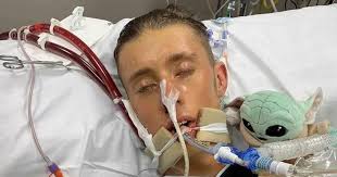 Young man who went to hospital with flu has to have both legs amputated