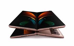 Si vous vous demandez toujours comment connecter un lecteur flash à la tablette, les méthodes suivantes sont pour certains fabricants, par exemple, samsung refusent catégoriquement l'utilisation de la norme. Galaxy Z Fold 2 Des Bulles D Air Envahissent L Ecran Samsung Reste Sans Reponse