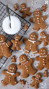 Der Leckerbissen Des Monats Lebkuchenmannchen Weihnachten Kekse Backen Lebkuchen Lebkuchenmann
