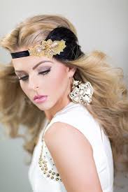 Black And Gold Hair Piece Gold Flapper Headband Gold 1920s Headpiece Black Feather Bridal Hair Piece Wedding Hair Piece Gatsby Headpiece 1920s New Years Party With Images 1920s Hair Accessories Gold Headband Wedding Gold Hair Accessories