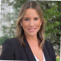 Candice Wood's Instagram, Twitter & Facebook