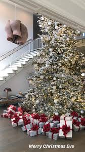 Kylie Jenner S Christmas Tree In 2020 Christmas Luxury Holiday Decor Christmas Pretty Christmas Decorations