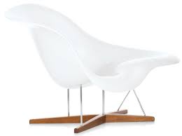 Best top white emojis shirt women 2 15 brands and get free shipping. Vitra La Chaise Design Charles Et Ray Eames 1948