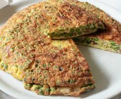 Girelle di frittata con prosciutto cotto, olive e mozzarella. La Frittata Di Piselli E Prosciutto Cotto Con La Ricetta Veloce Gustoblog