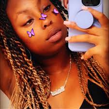 Original plan for photos with Santa fell through. Anyone know anything for  tomorrow by any chance?