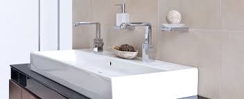 Seither überzeugt die marke mit einem stilvollen und vielfältigen design und bietet ihnen ein hochwertiges sortiment ausgewählter markenfliesen für jegliche anwendungsbereiche in wohnräumen, küchen, terrassen und bädern. Fliesen Stammelbach