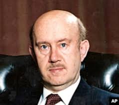 VOA Staff Recounts Drama When Saigon Fell 35 Years Ago