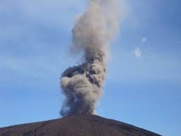 It ended on june 13, 2019 and started on june 11, at. A La Reunion Le Piton De La Fournaise Est Entre En Eruption Maj