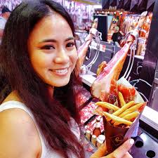 🐷 👑 The NOTORIOUS P.I.G... Jamón Ibérico...⁠ DEETS⁠:⁠  -*--*-*--*--*--*-*--*-⁠ 📍Mercado de la Boqueria • @la_boqueria •  Barcelona, Spain 🇪🇸⁠ 🐷 Heard so much about it yet it still blew me away!  The