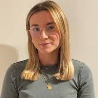 Sandra Ginja's Instagram, Twitter & Facebook