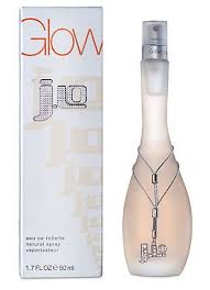 Live opens up with citrus notes, particularly lemon, and is joined by the warm sweetness of caramel. Glow By J Lo Spray Edt Woman 3 4 Oz Desima Perfumes Llc Available At Http Www Desimaperfumes Com Ecomme Jlo Perfume Fragrances Perfume Celebrity Perfume