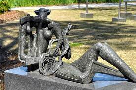 The Sydney And Walda Besthoff Sculpture Garden At Noma New Orleans Aktuelle 2021 Lohnt Es Sich Mit Fotos Located next to the sculpture garden is the magnificent new orleans museum of art, set in the splendor of city park, with 1,500 acres of.