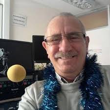 John Cull (@JohnvCull)