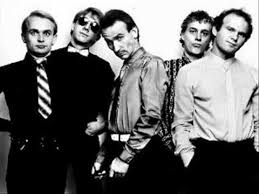 Men At Work Who Can It Be Now Lyrics Youtube Working Man Punk Music Music Pictures