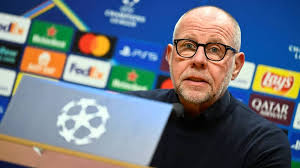Ajax gelooft nog in kleine Champions League-kansen: 'Moeten twee keer winnen'