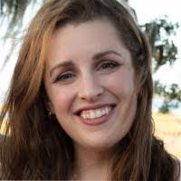 Lori Crist's Instagram, Twitter & Facebook