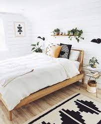 Pin By Patricia Pacheco On Chambre Inspiration Urban Outfiters Bedroom Home Decor Bedroom Stylish Bedroom