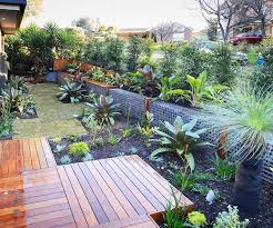 Before After Jamie Durie S Creative Garden Makeover Garden Makeover Landscape Design Garden Planning