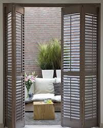 Plantation shutters are a hallmark of southern style that are also a great choice for window there are many features/choices that can be overwhelming. London Interior Shutters Award Winning Window Shutters