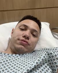 2024 🎞️, ., Essa foto significa muito para mim, significa o que foi esse  ano., Nao imaginava passar por tantos desafios como eu passei, nao esperava  sofrer como sofri, chorar como chorei, cair e me ...