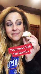 Cinnamon Roll Fat Bombs #fatbombs #ketohack #lowcarbhighfat #ketotreat  #lowcarbtreat #ketocinnamonrolls #ketodessert #lowcarbdessert #easyketo