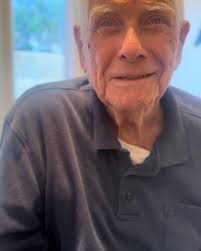 Debra Shea (@thedebrashea) • Instagram photos and videos