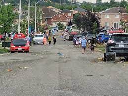 Comparison of the damage path of the actual f4 tornado that hit barrie on may 31 Xr6ikq6zrafmrm